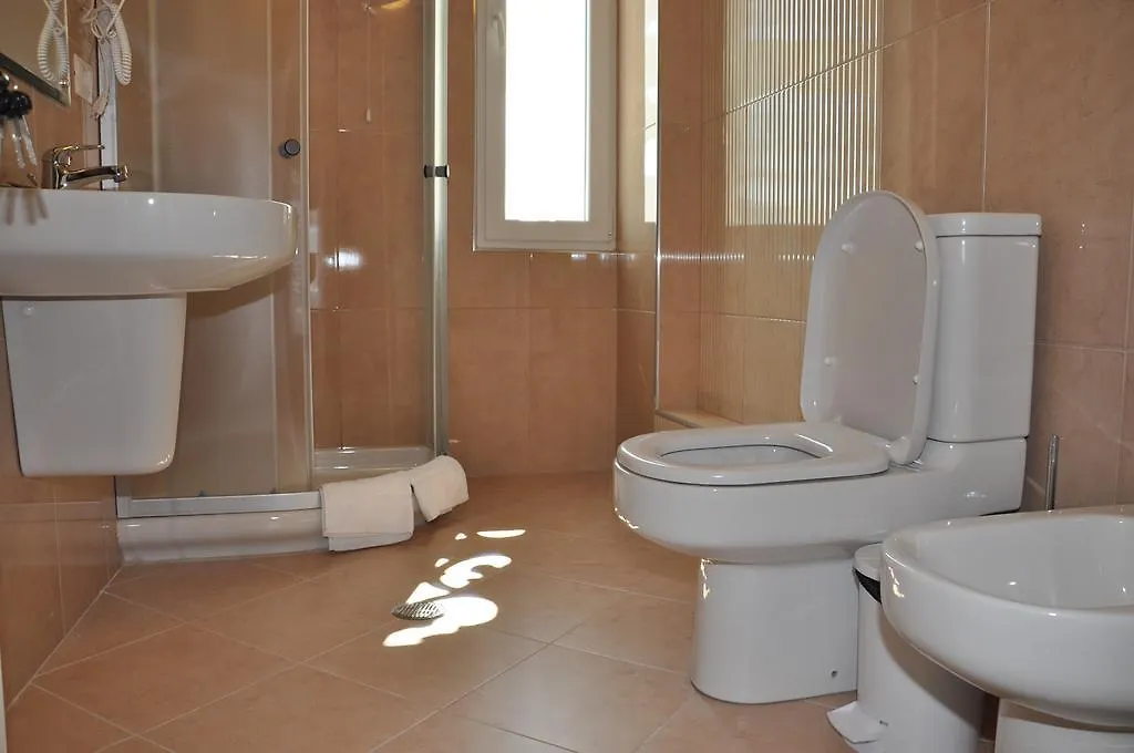 Grand White City Hotel Berat