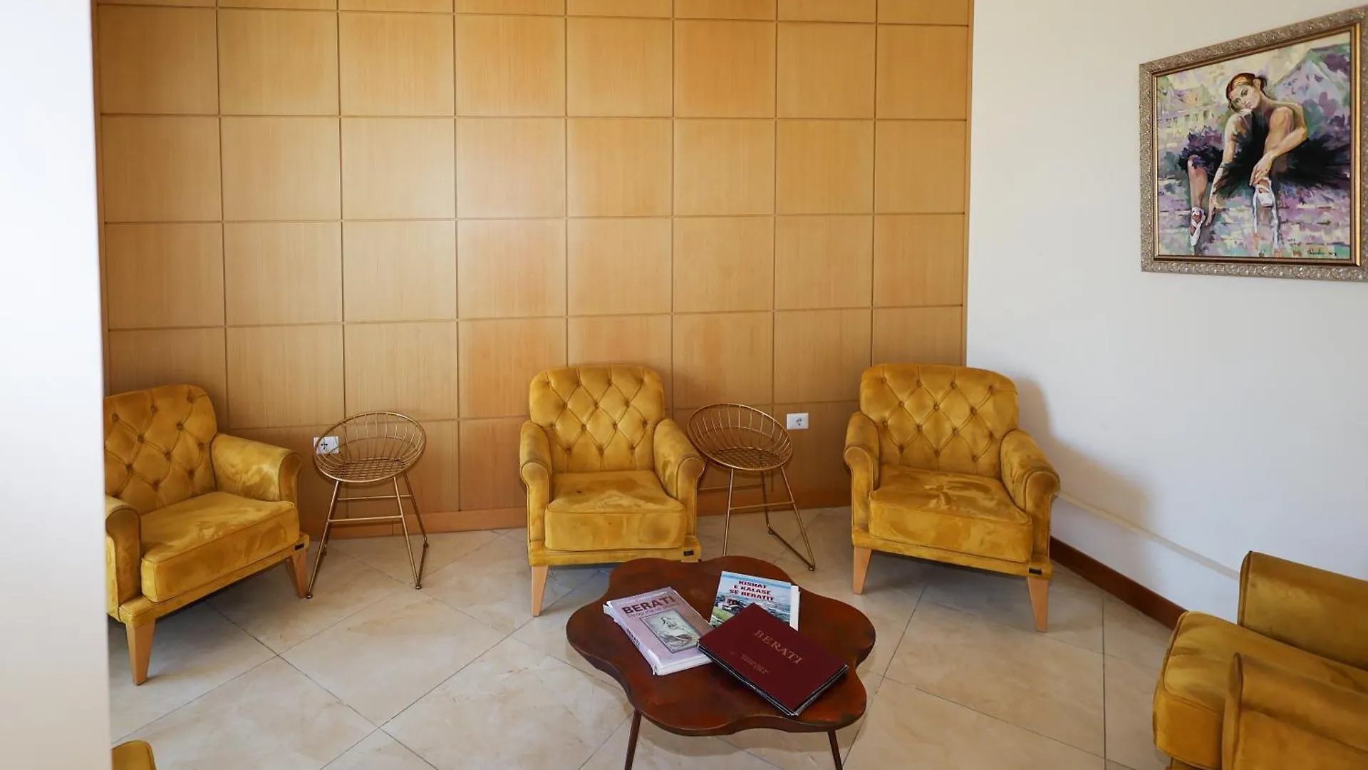 Grand White City Hotel Berat