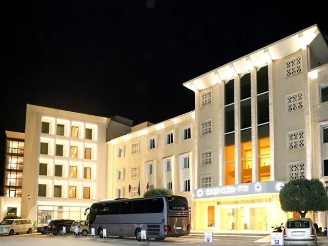Grand White City Hotel Berat Albania
