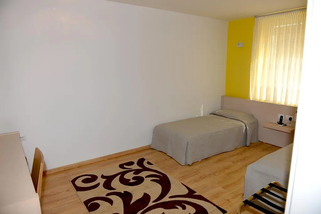 Grand White City Hotel Berat